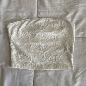 SHEIN White Strapless Embroidered Tube Top